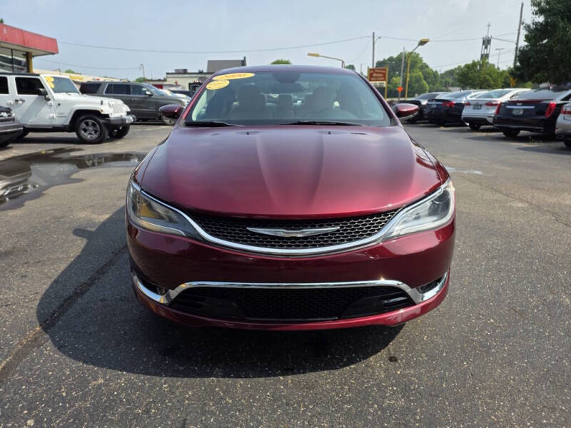 2016 Chrysler 200 C