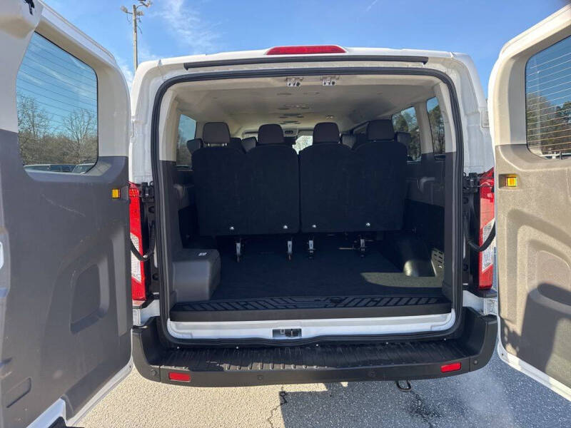 2023 Ford Transit 350 XLT