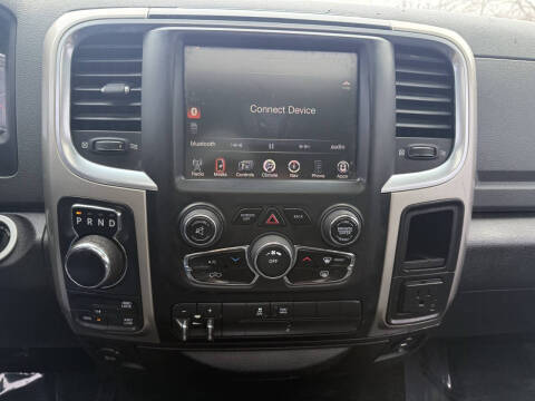 2013 RAM 1500 SLT