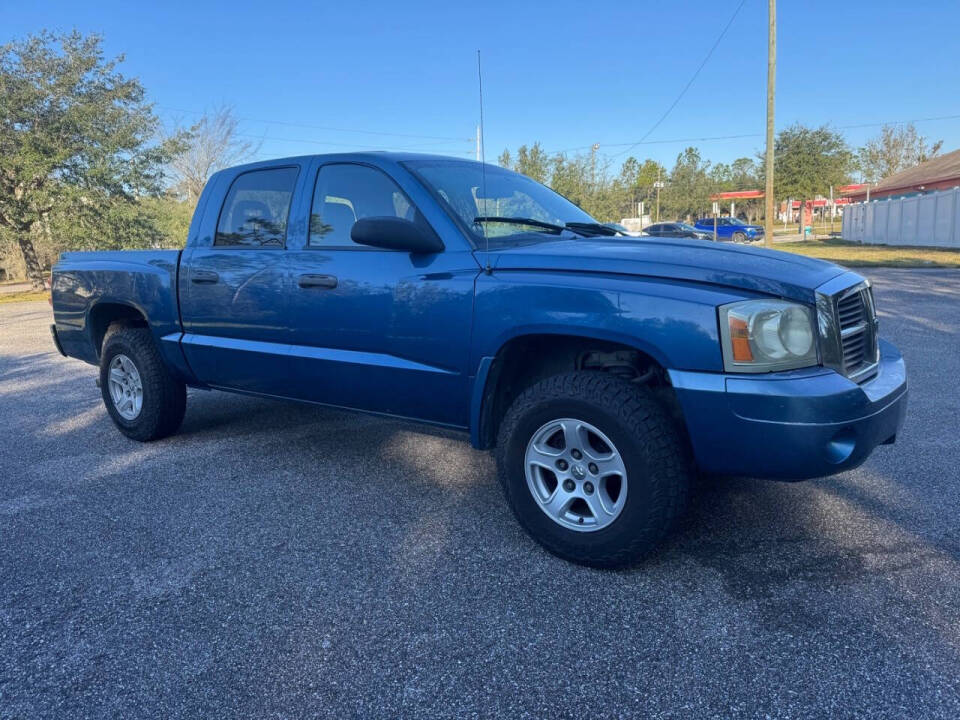 Dodge Dakota's photo