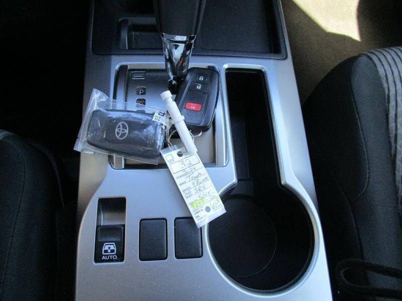 2024 Toyota 4Runner SR5