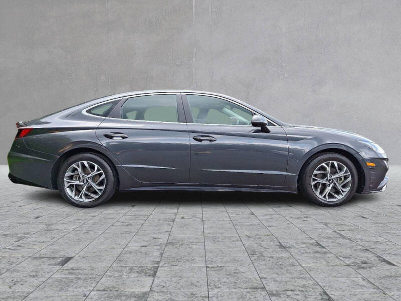 2022 Hyundai Sonata SEL