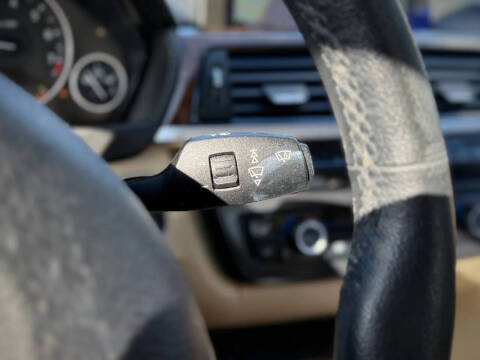 2015 BMW 3 Series 328i xDrive