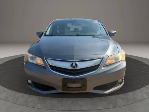 2013 Acura ILX 2.0L w/Tech