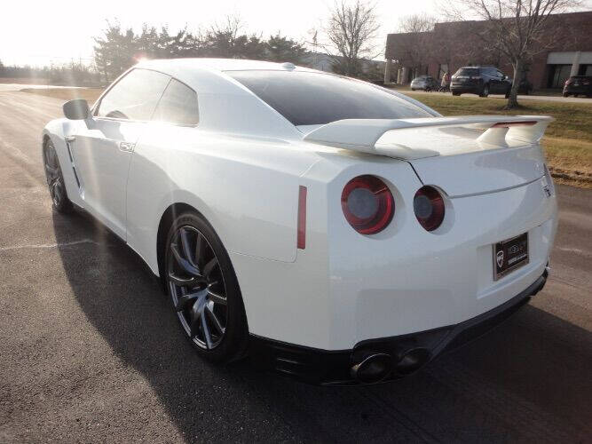 2015 Nissan GT-R Premium