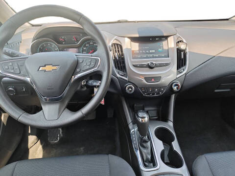 2018 Chevrolet Cruze LT Auto