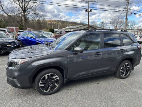 2025 Subaru Forester Premium Hybrid