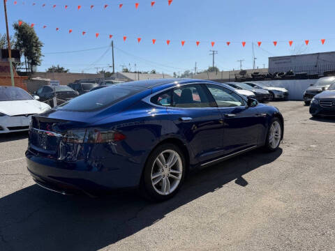 2015 Tesla Model S 85D