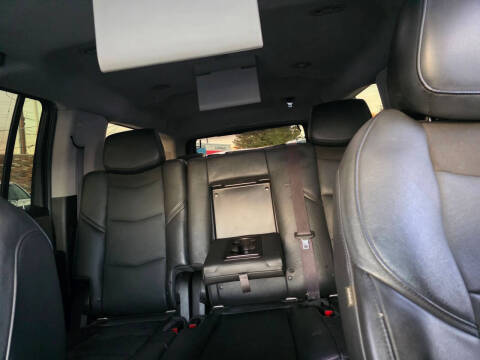 2016 Cadillac Escalade ESV Luxury Collection