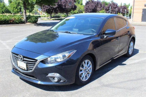 2016 Mazda MAZDA3 i Touring