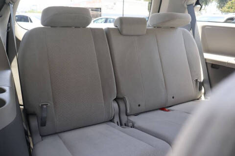 2014 Toyota Sienna LE 8-Passenger