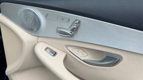 2016 Mercedes-Benz C-Class C 300