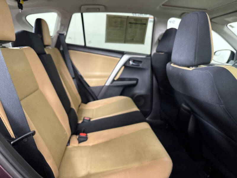 2016 Toyota RAV4 XLE