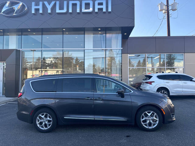 2017 Chrysler Pacifica for sale at Autos by Talon in Seattle, WA