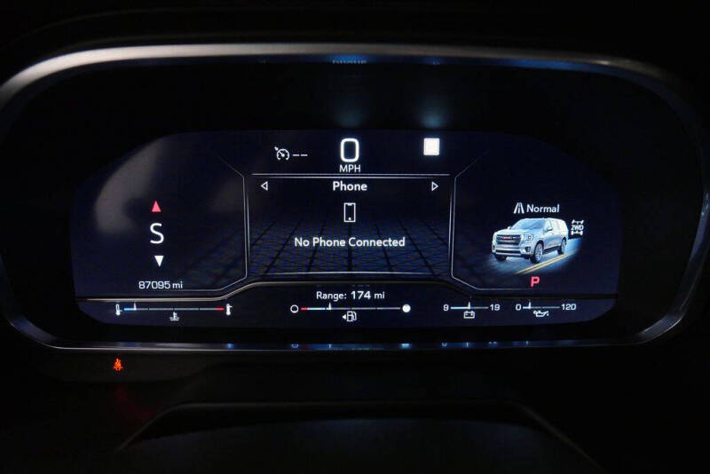 2023 GMC Yukon XL SLT