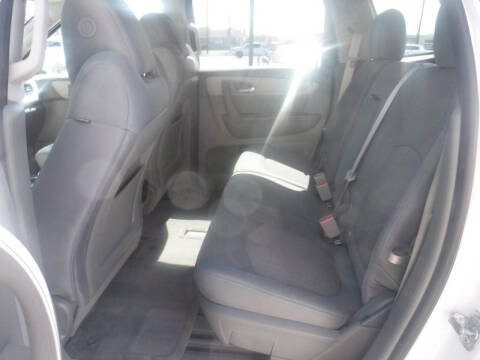 2017 Chevrolet Traverse LT