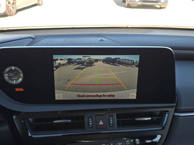 2023 Lexus ES 350 Luxury