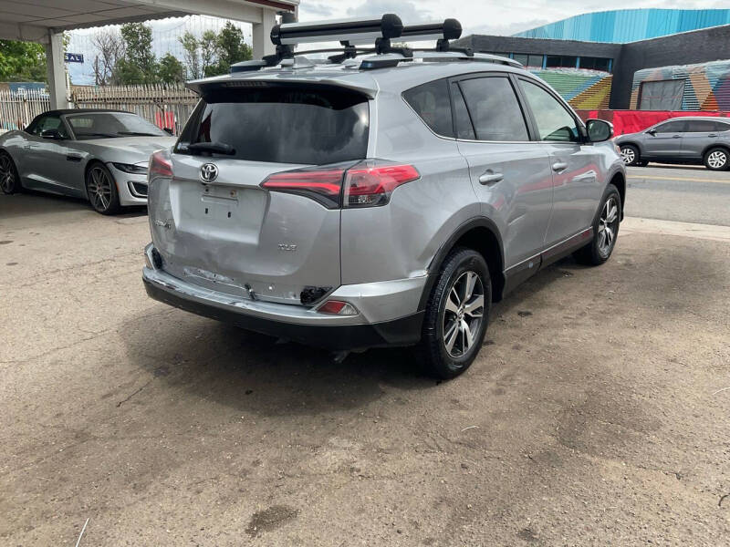 2018 Toyota RAV4 Adventure