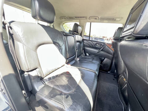 2015 Infiniti QX80