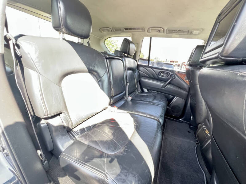2015 Infiniti QX80