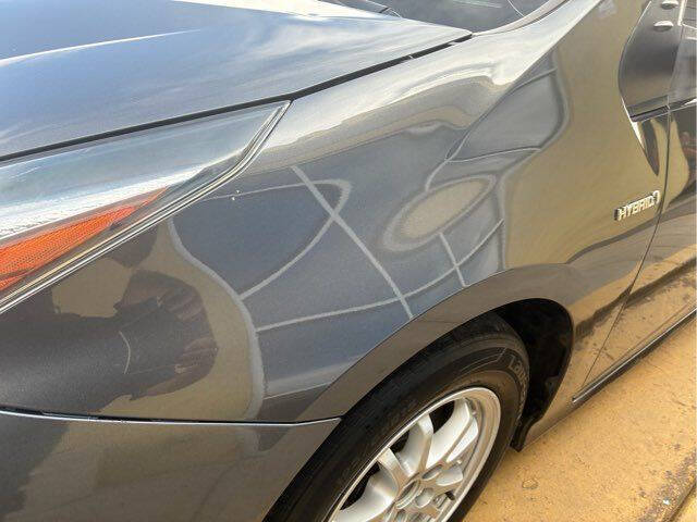 2016 Toyota Prius Two