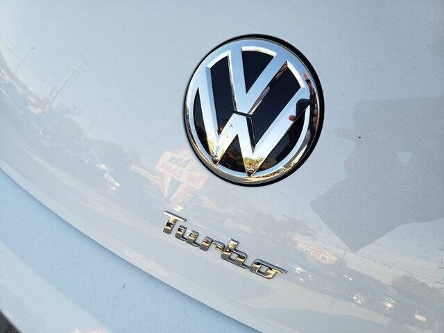 2018 Volkswagen Beetle