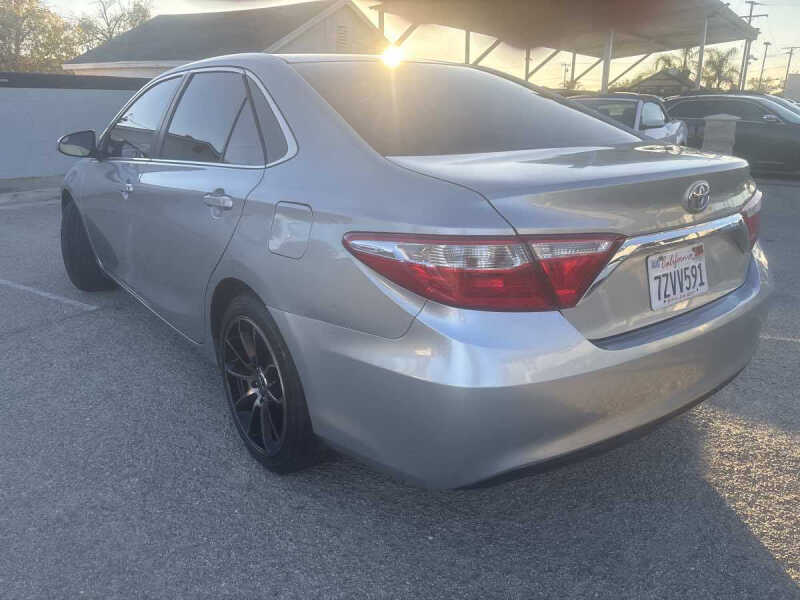 2015 Toyota Camry SE