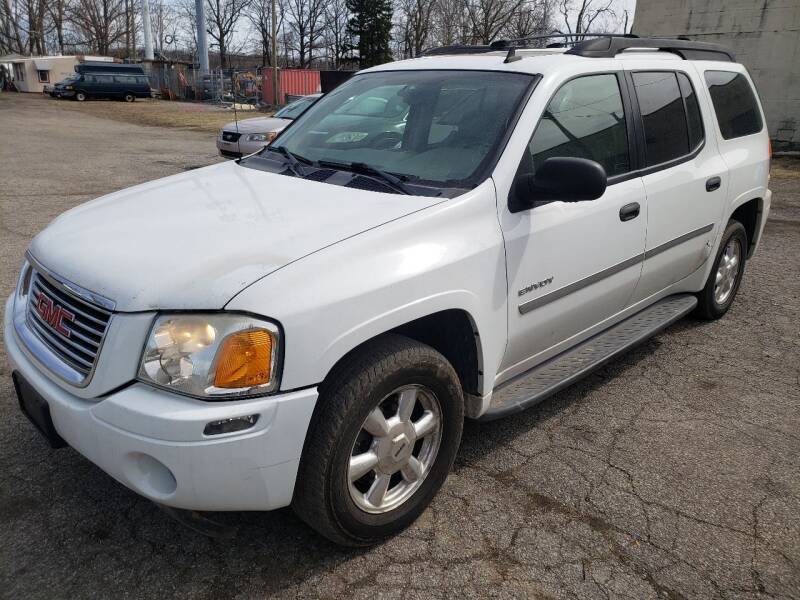 2006 GMC Envoy XL for sale at Driveway Deals in Cleveland OH