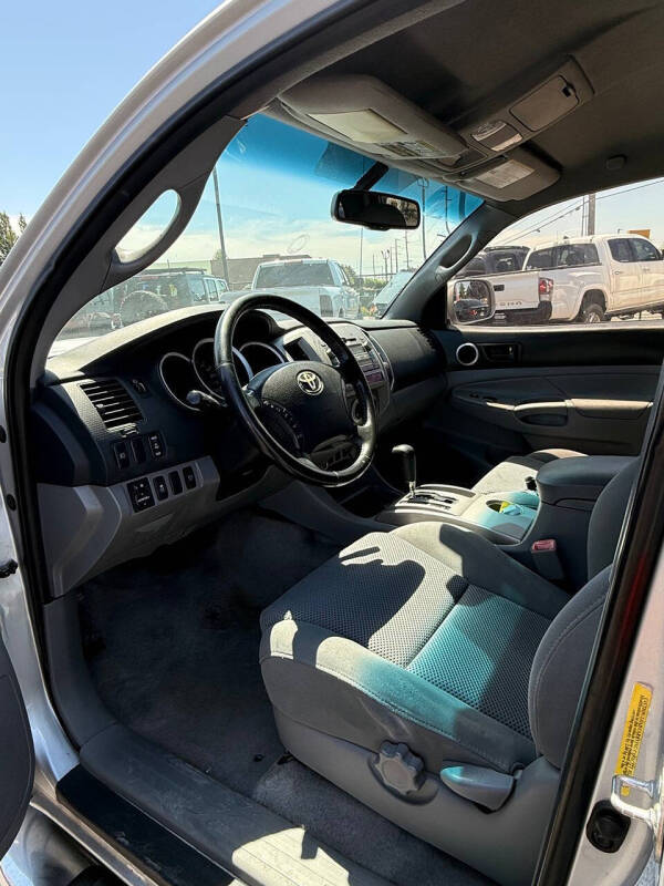 2009 Toyota Tacoma PreRunner V6