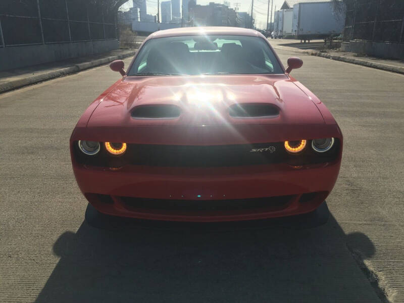 2020 Dodge Challenger SRT photo 2