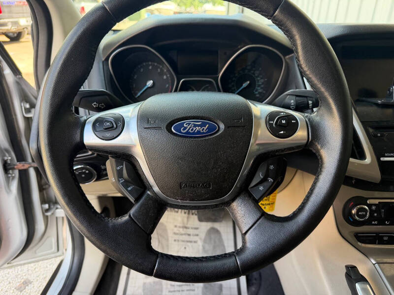 2012 Ford Focus SEL