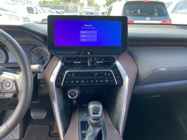 2023 Toyota Venza XLE