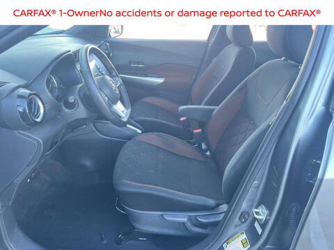 2020 Nissan Kicks SR