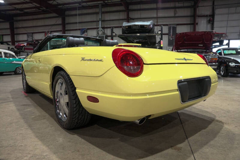 2002 Ford Thunderbird Deluxe