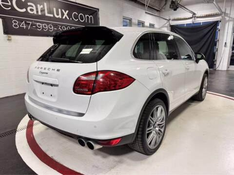 2014 Porsche Cayenne Platinum