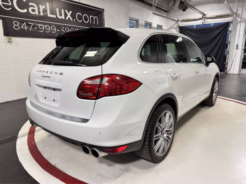 2014 Porsche Cayenne Platinum