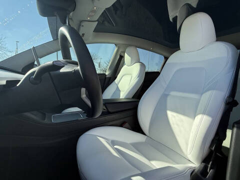 2024 Tesla Model Y Performance