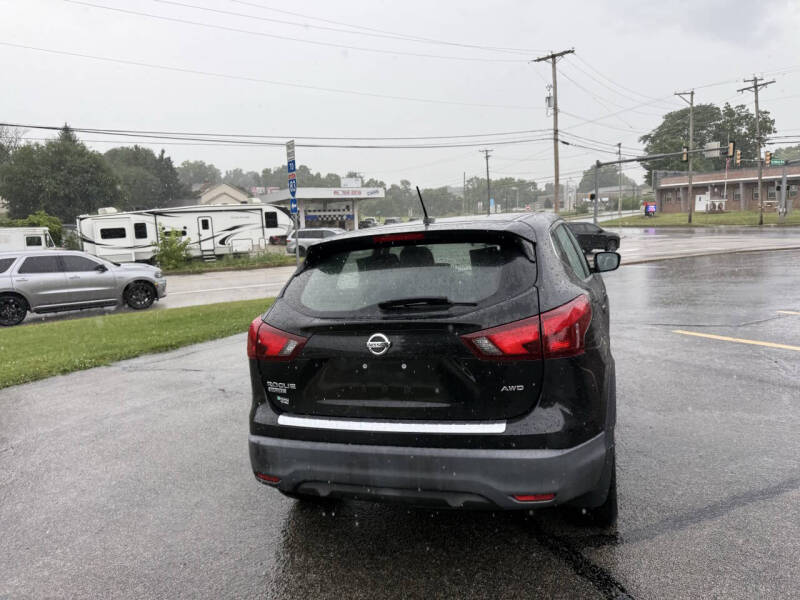 2019 Nissan Rogue Sport S