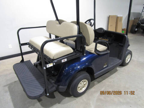 2020 E-Z-GO RXV