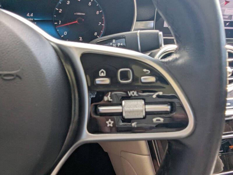 2021 Mercedes-Benz GLC GLC 300