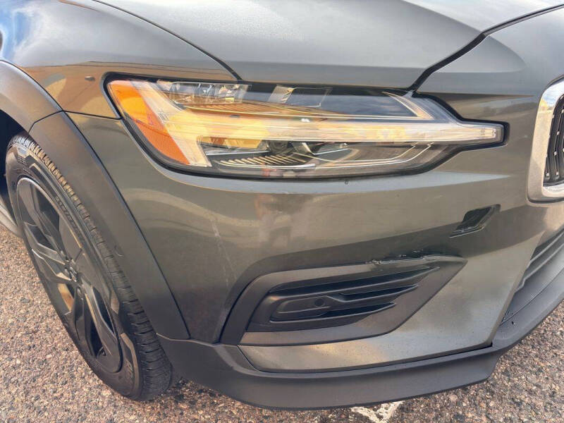 2020 Volvo V60 Cross Country T5