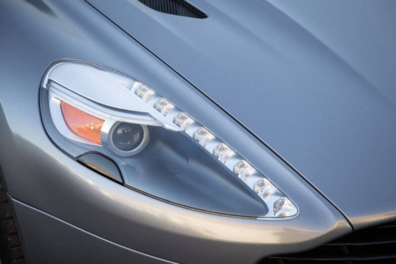 2014 Aston Martin Vanquish