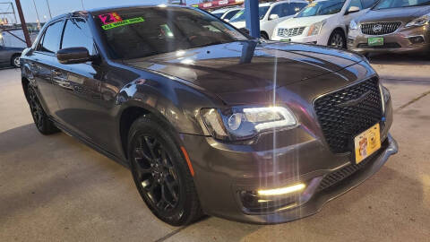 2021 Chrysler 300 Touring