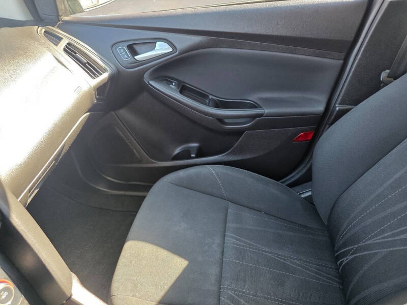 2017 Ford Focus SE