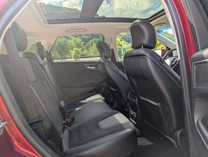 2016 Ford Edge Sport