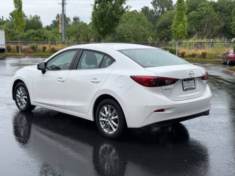 2016 Mazda MAZDA3 i Sport