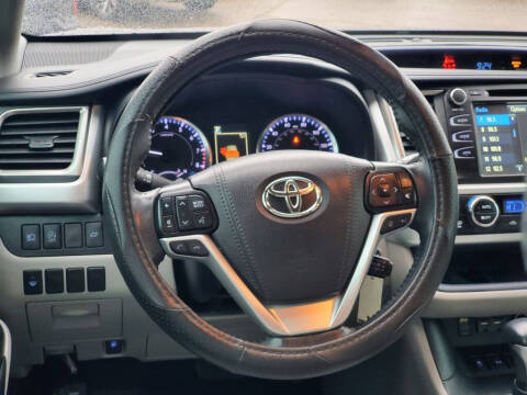 2019 Toyota Highlander LE Plus