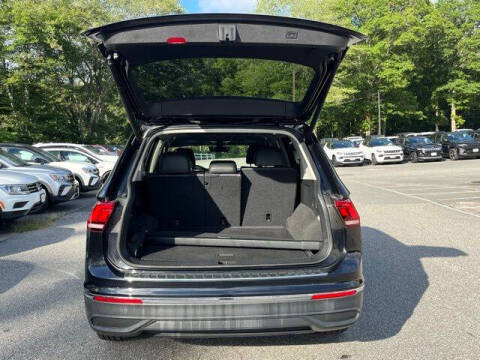 2022 Volkswagen Tiguan SE 4Motion