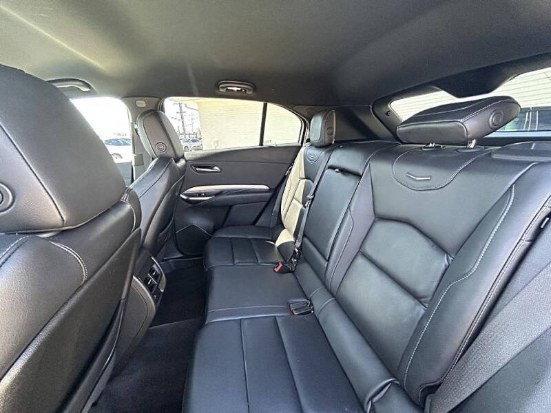 2021 Cadillac XT4 Premium Luxury