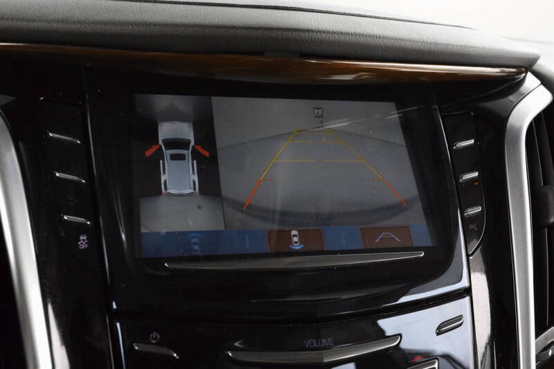 2019 Cadillac Escalade Luxury